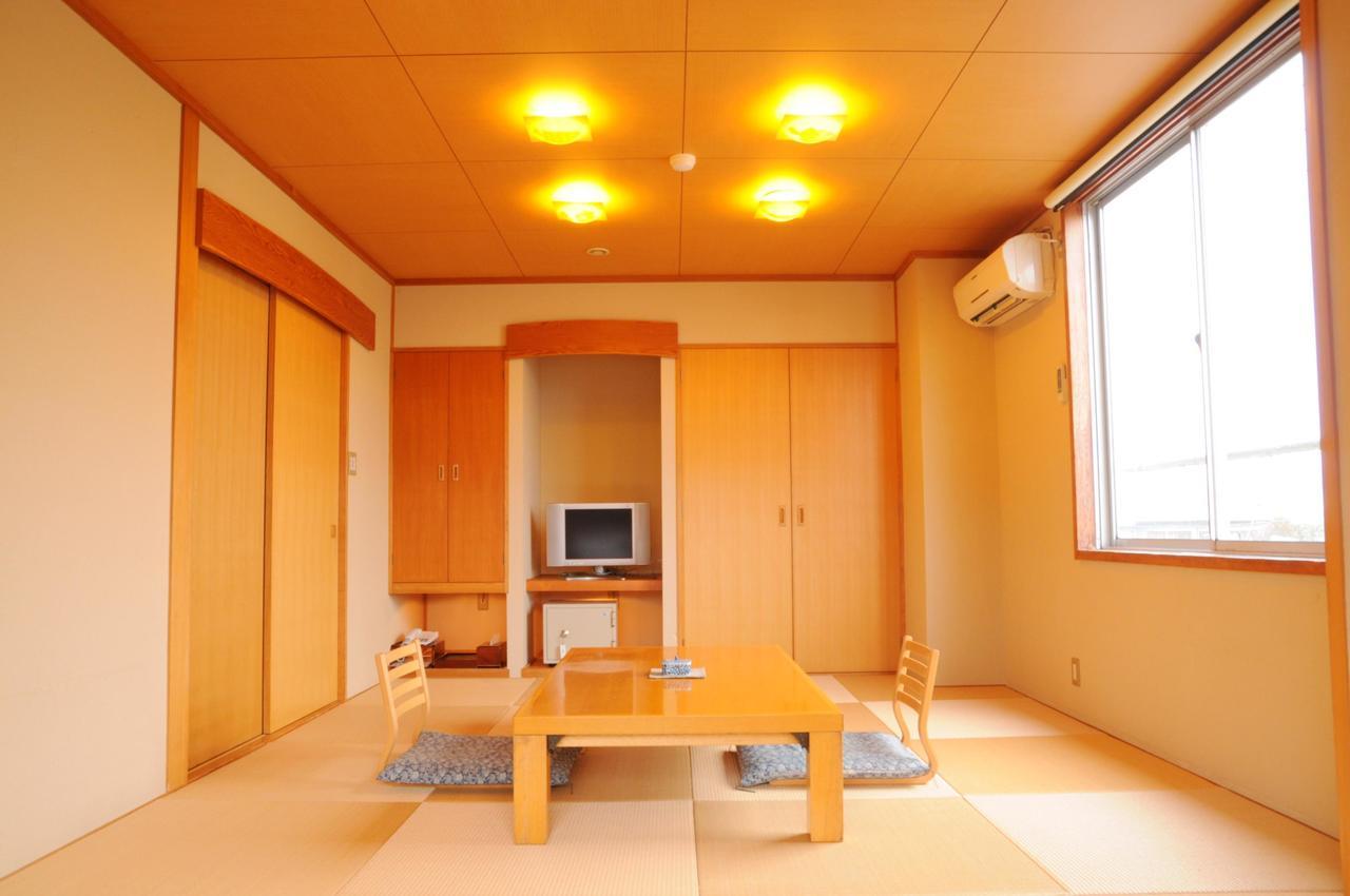 ホテル 魚眠庵 マルキ本館 鴨川市 エクステリア 写真